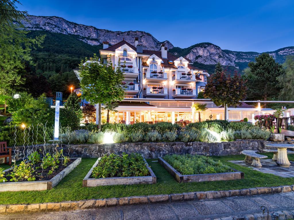 Hotel Restaurant Yoann Conte Bord Du Lac Veyrier-du-Lac Exterior photo